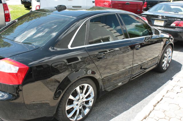 Audi S4 2004 photo 1