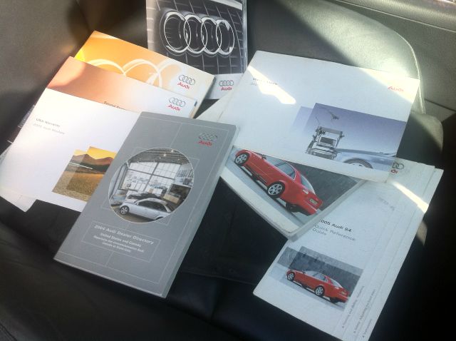 Audi S4 2005 photo 30