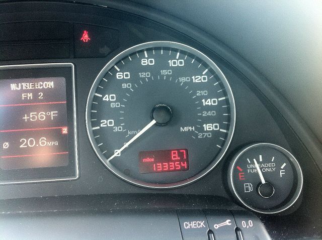 Audi S4 2005 photo 5