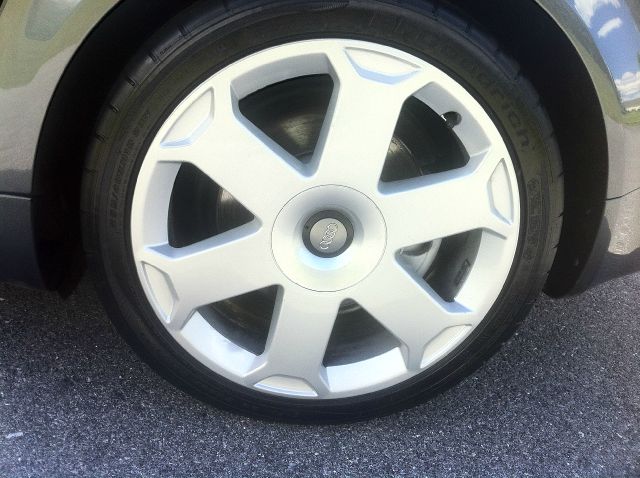 Audi S4 2005 photo 8