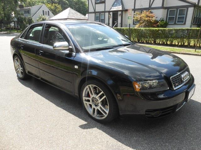 Audi S4 2005 photo 2