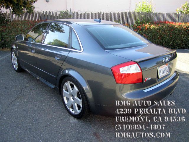 Audi S4 2005 photo 1