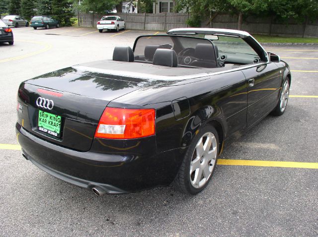 Audi S4 2005 photo 1