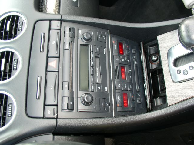 Audi S4 2005 photo 7