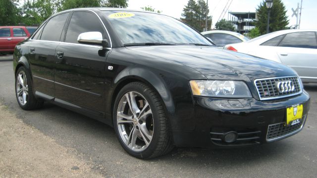 Audi S4 2005 photo 15
