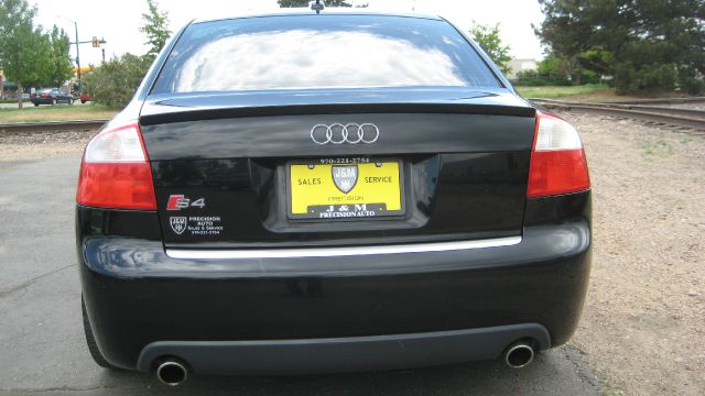 Audi S4 2005 photo 6