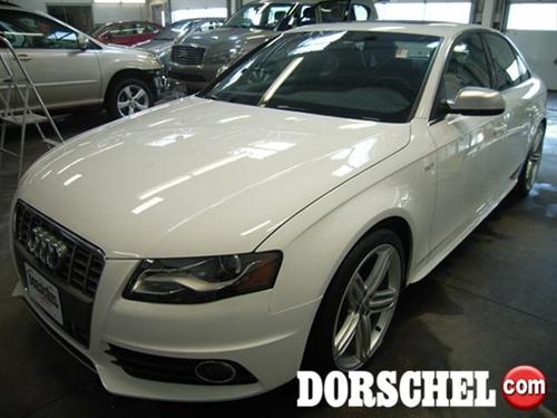 Audi S4 2010 photo 3