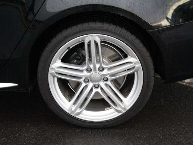 Audi S4 2012 photo 2