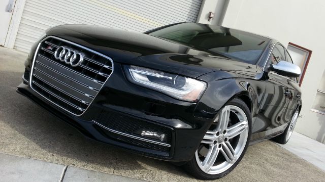 Audi S4 2013 photo 4