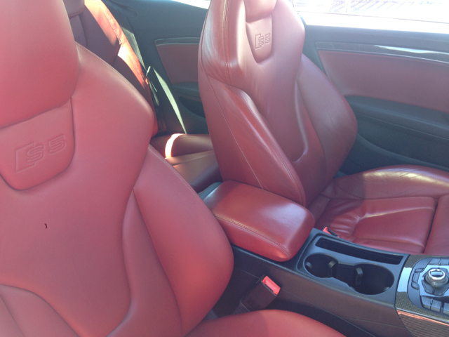 Audi S5 2008 photo 4