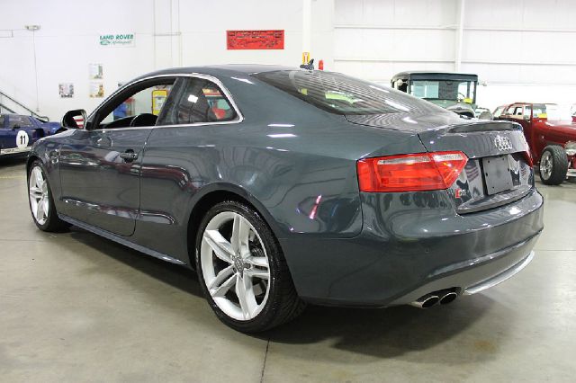 Audi S5 2008 photo 3