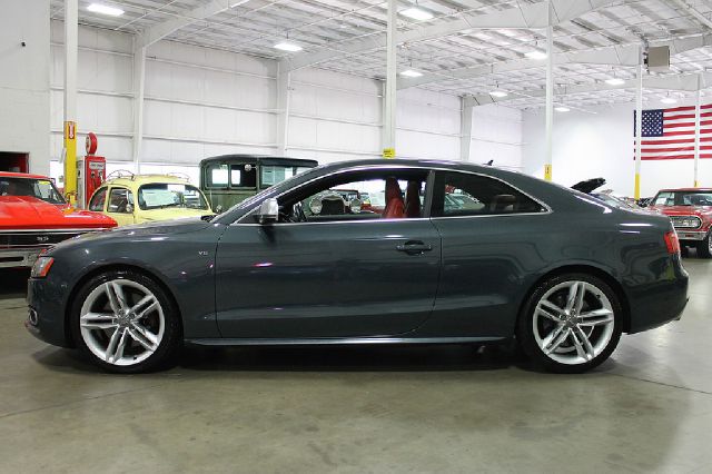 Audi S5 2008 photo 4
