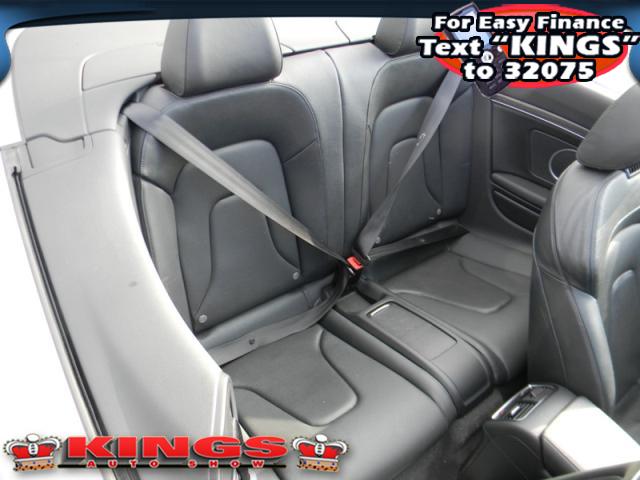 Audi S5 2010 photo 4