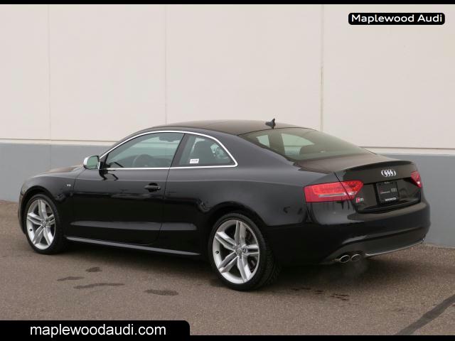 Audi S5 2010 photo 4