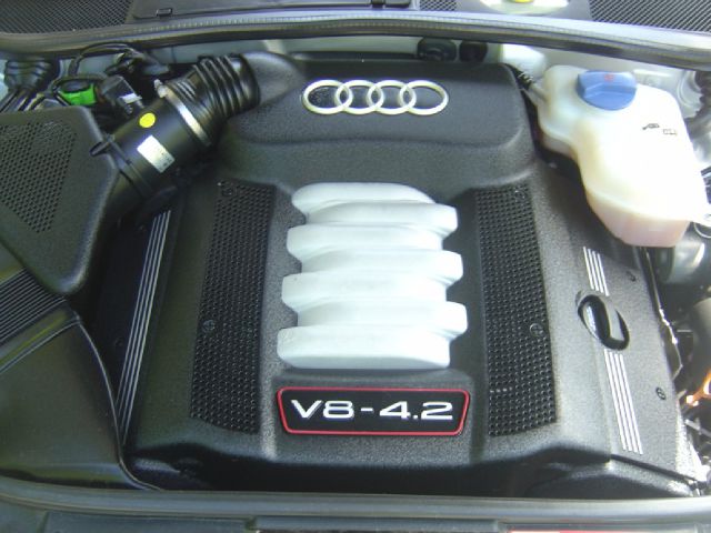 Audi S6 2002 photo 1