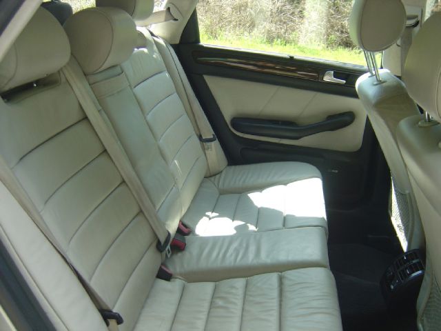 Audi S6 2002 photo 17