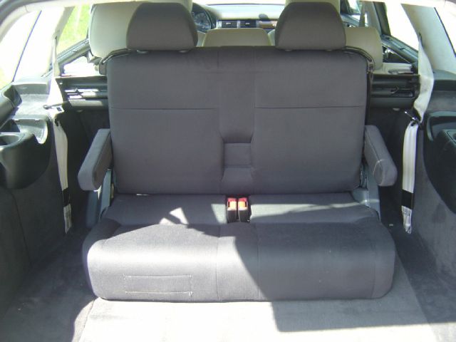 Audi S6 2002 photo 2