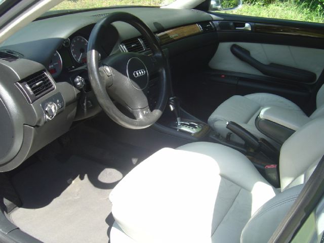 Audi S6 2002 photo 20