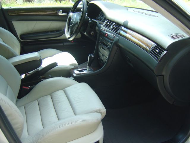 Audi S6 2002 photo 27