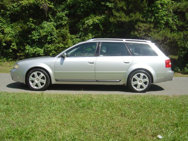 Audi S6 2002 photo 3