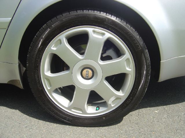 Audi S6 2002 photo 6