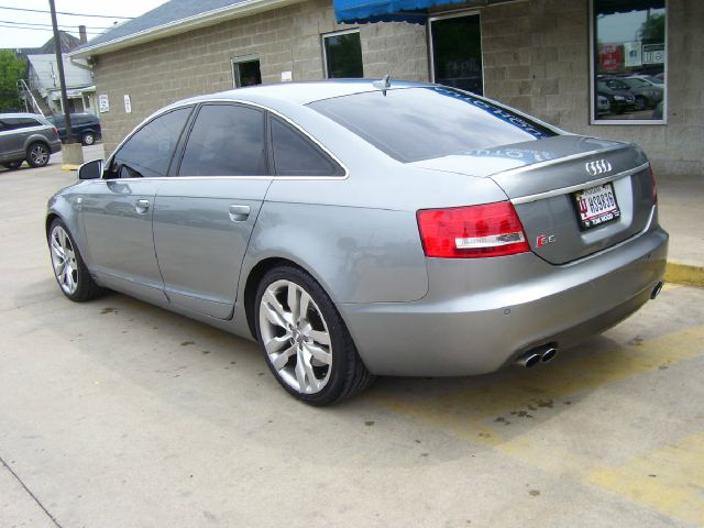 Audi S6 2007 photo 7
