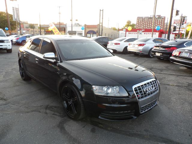 Audi S6 2008 photo 2