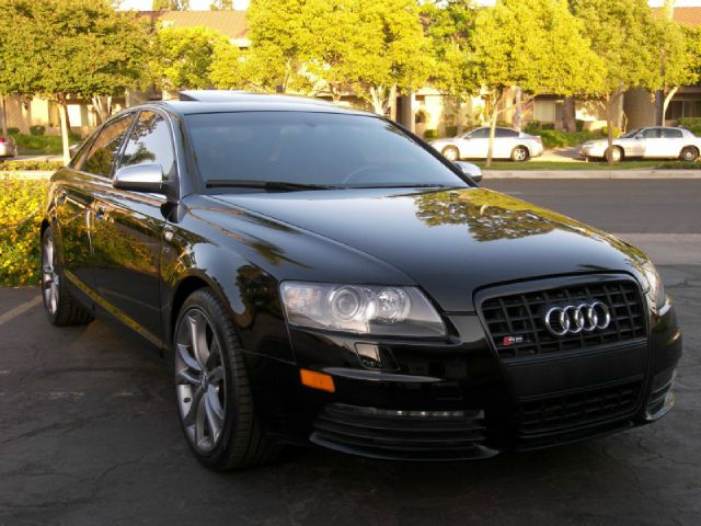 Audi S6 2008 photo 1