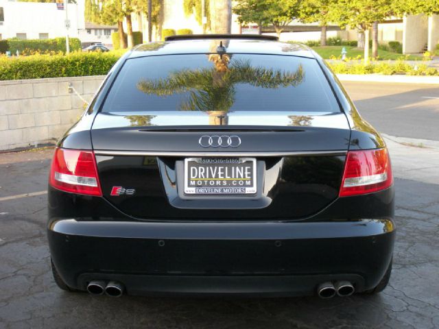 Audi S6 2008 photo 12