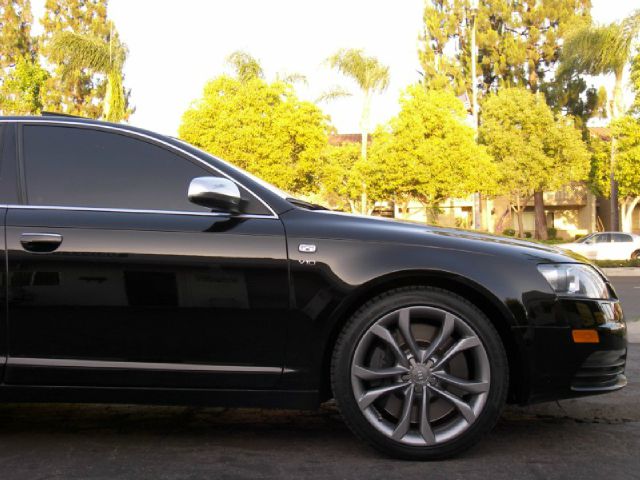 Audi S6 2008 photo 14