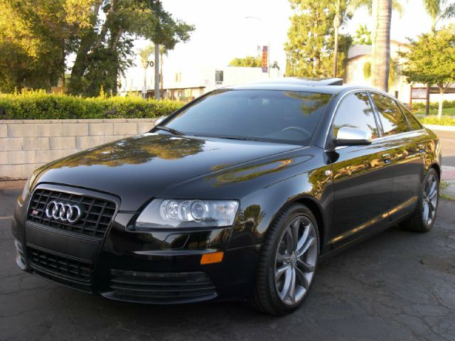 Audi S6 2008 photo 27