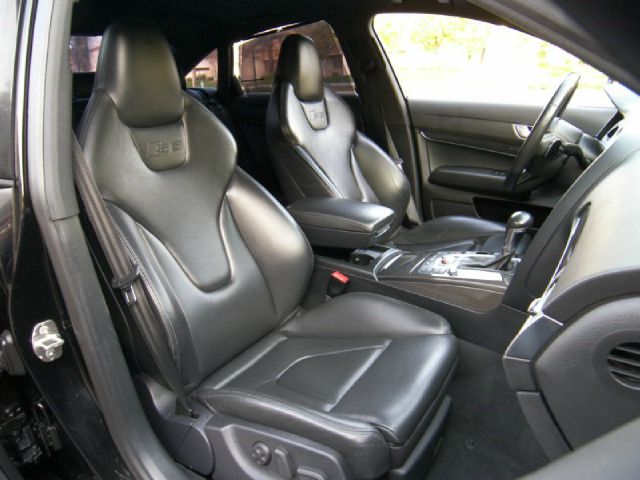 Audi S6 2008 photo 3