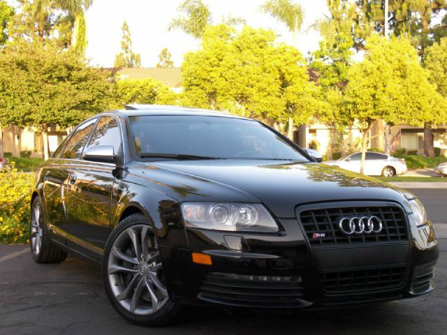 Audi S6 2008 photo 4