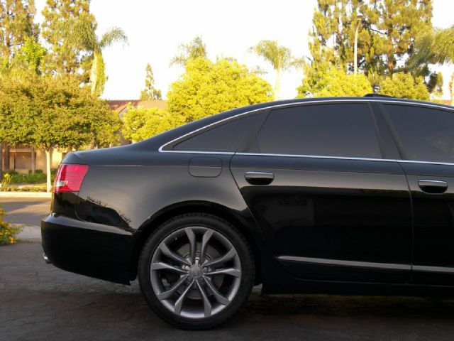Audi S6 2008 photo 9