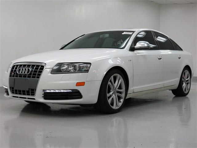 Audi S6 2011 photo 1