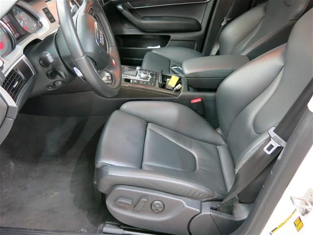 Audi S6 2011 photo 2