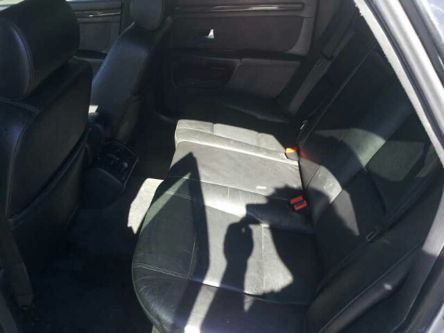Audi S8 2001 photo 10