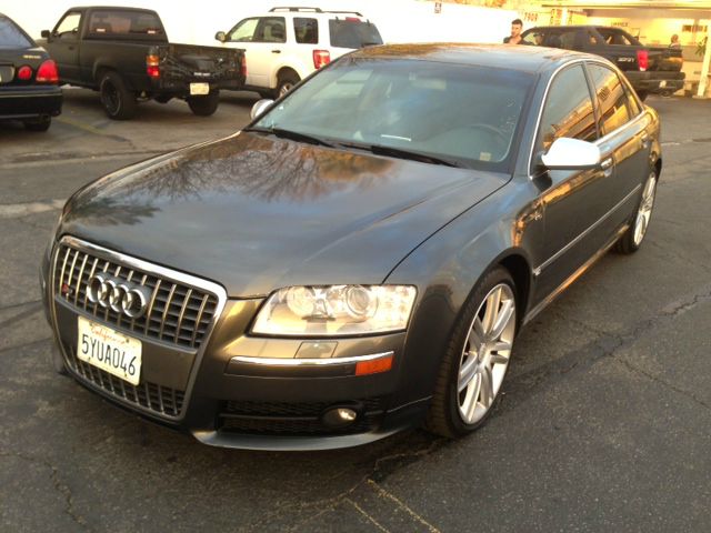 Audi S8 2007 photo 3