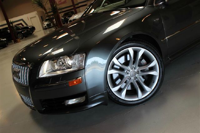 Audi S8 3.5tl W/tech Pkg Sedan