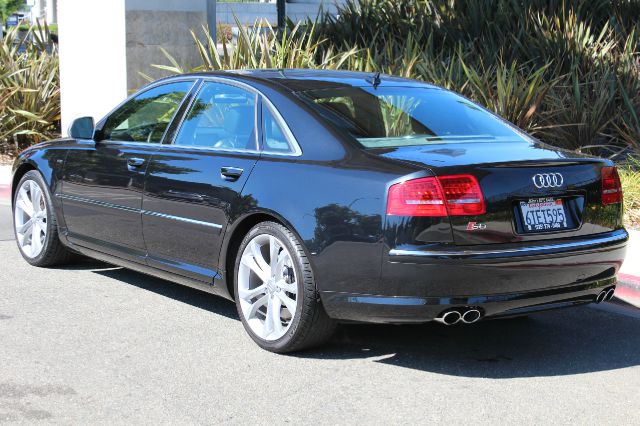 Audi S8 3.5tl W/tech Pkg Sedan