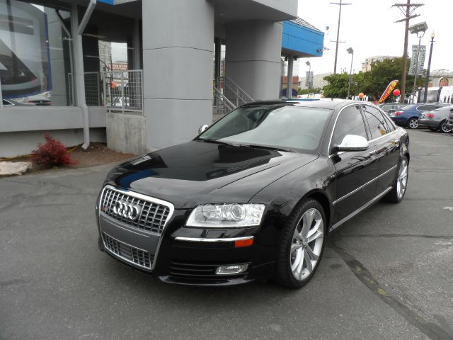 Audi S8 3.5tl W/tech Pkg Sedan