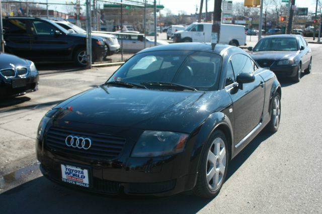Audi TT 2000 photo 3