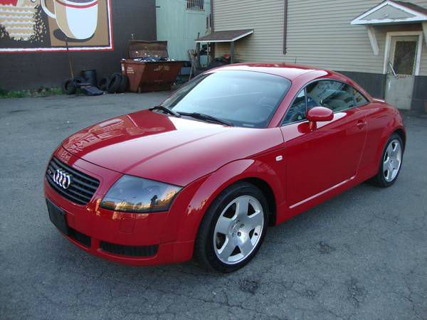 Audi TT 2001 photo 4