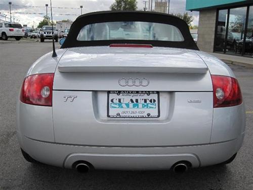 Audi TT 2001 photo 2