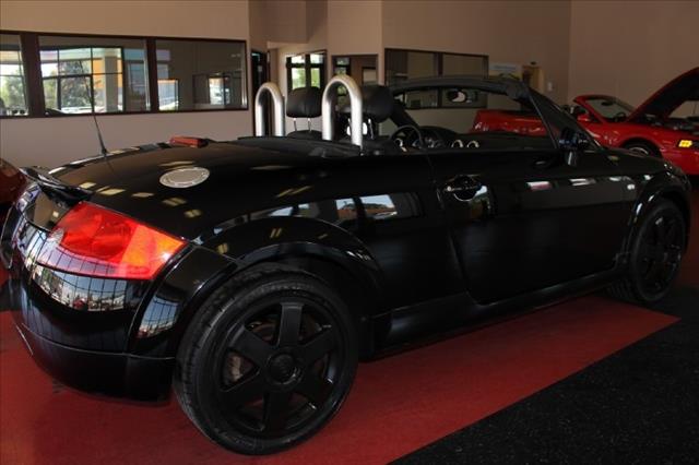 Audi TT 2001 photo 1