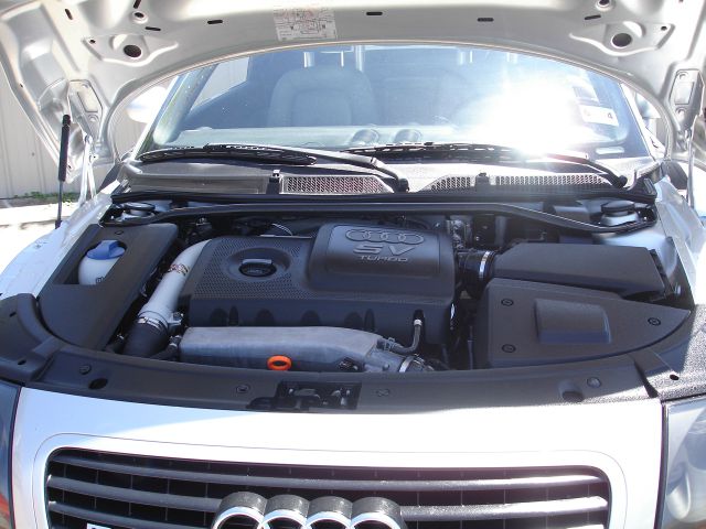 Audi TT 2001 photo 1