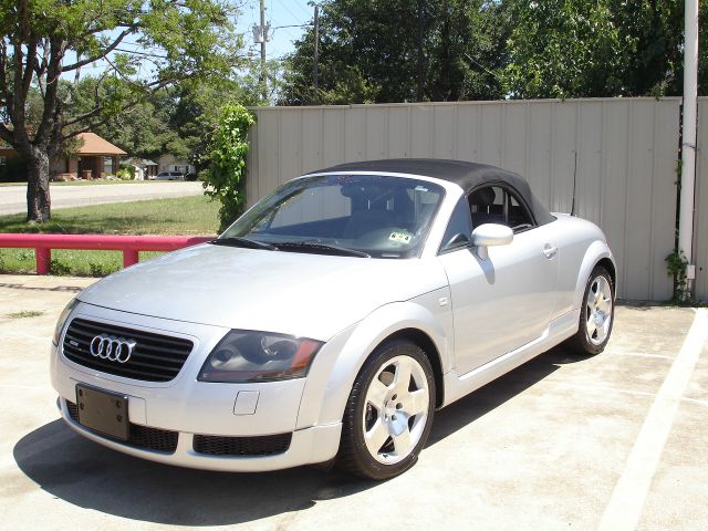Audi TT 2001 photo 3