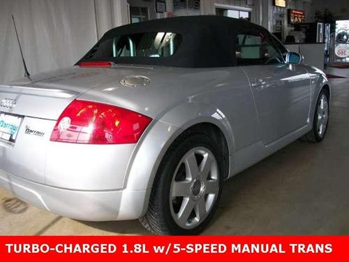 Audi TT 2001 photo 2