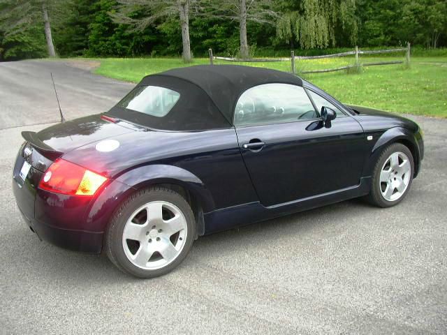 Audi TT 2002 photo 2