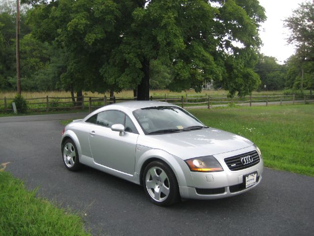 Audi TT 2002 photo 1